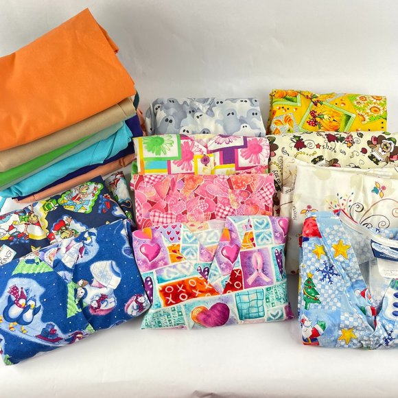 Various Other - Seasonal Scrubs Bundle Size Small